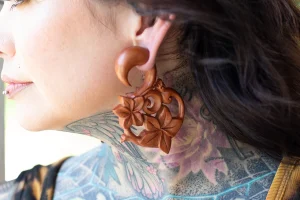 ear jawl